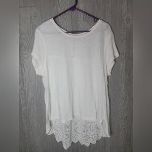 Black Tape White Short Sleeve Top with Lace Hem